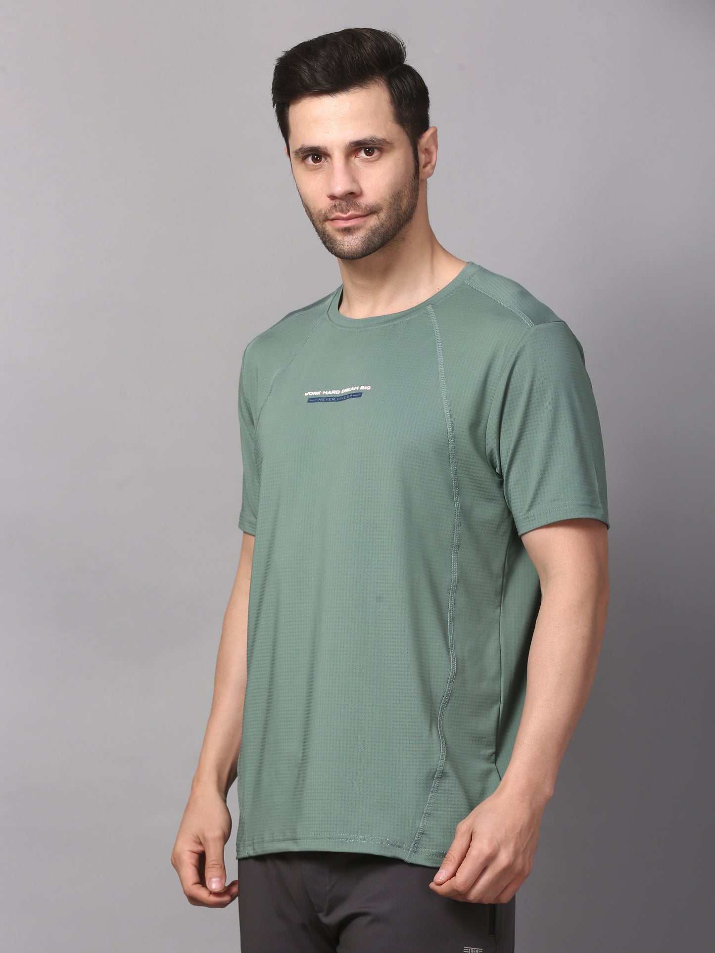 Men's Basic Tee Round Neck T-Shirt