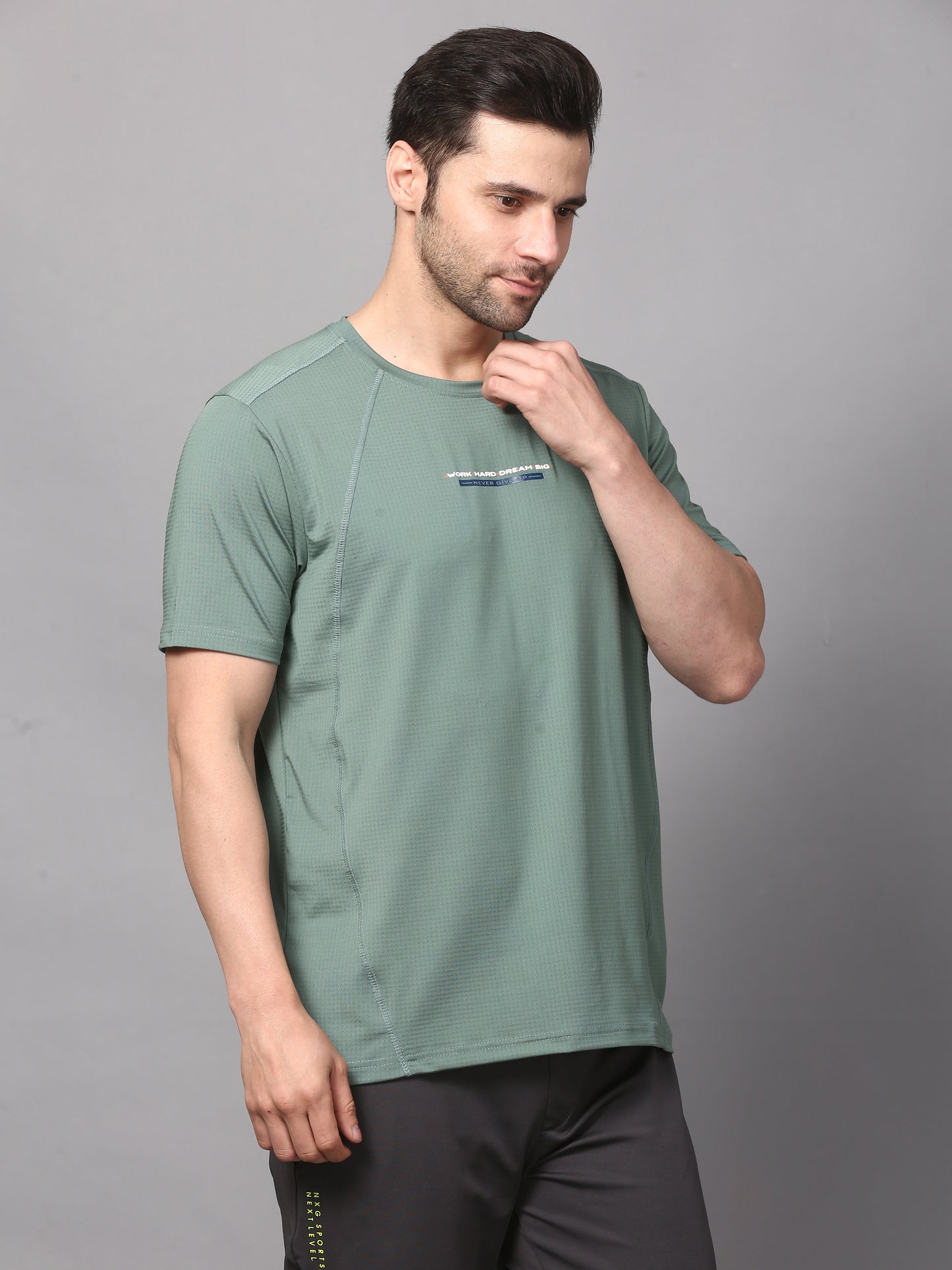 Men's Basic Tee Round Neck T-Shirt
