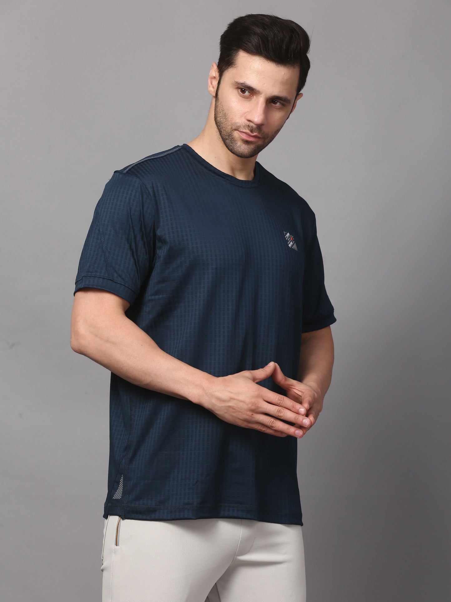 Casual Everyday Tee for Men Round Neck T-Shirt